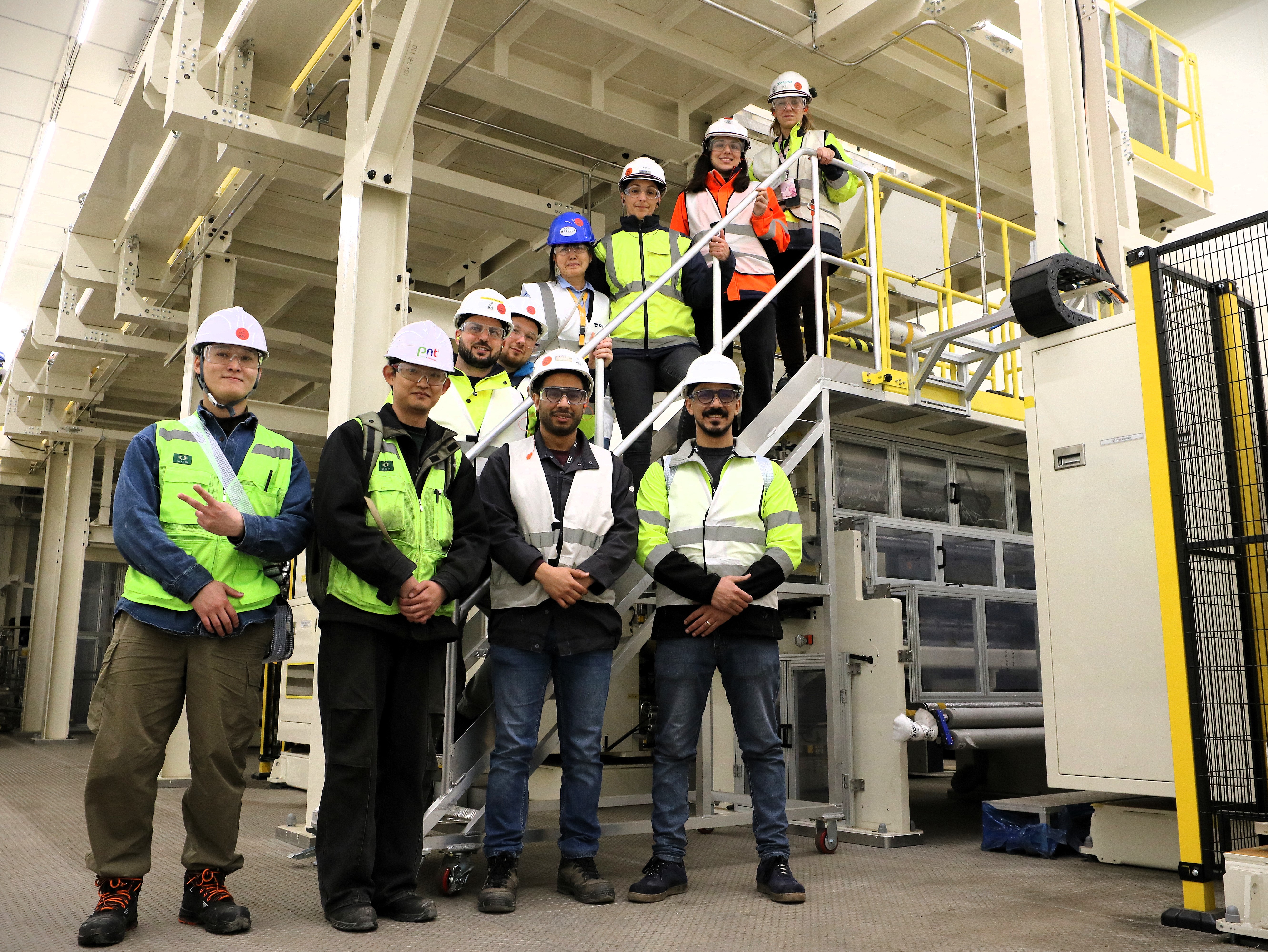 Les équipes ont assisté à la mise en énergie des installations de coating cathode.