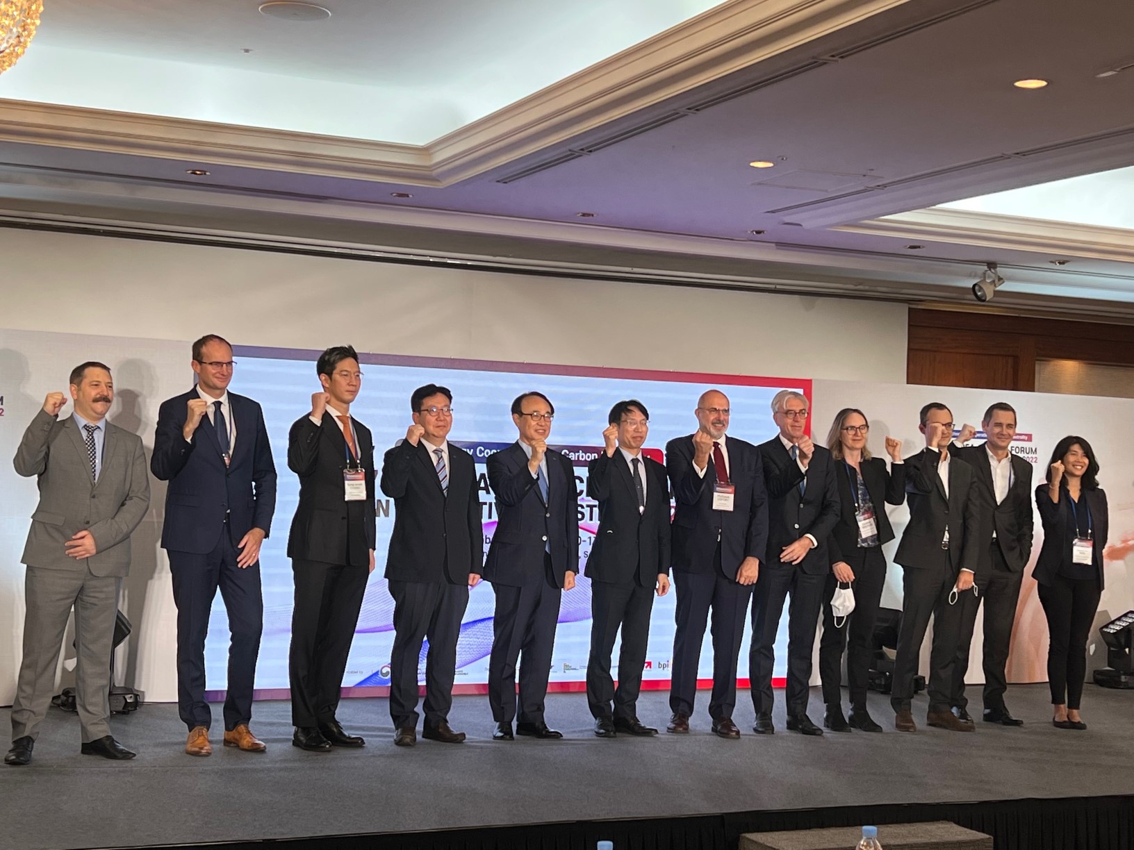 Mission France - Korea one year later