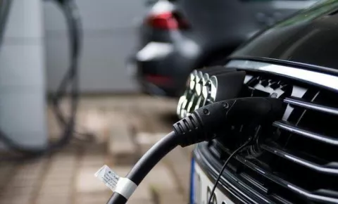 Aufholjagd in der E-Mobilität - Rheinpfalz