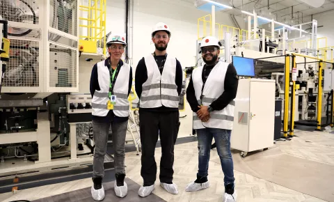 Magdalena, Cyril et Driss sont jeunes... et déjà des pionniers.