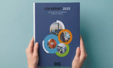 Hands holding ACC CSR Report 