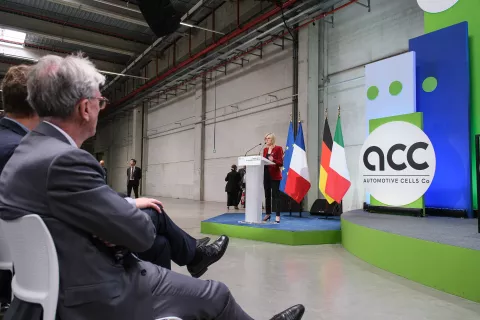 Inauguration de la première Gigafactory Française ACC 16 Inauguration de la première Gigafactory Française ACC 16