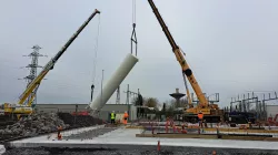 La première des trois cuves installées.