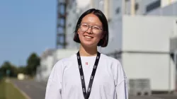 Xinran a fait ses études universitaires en France.
